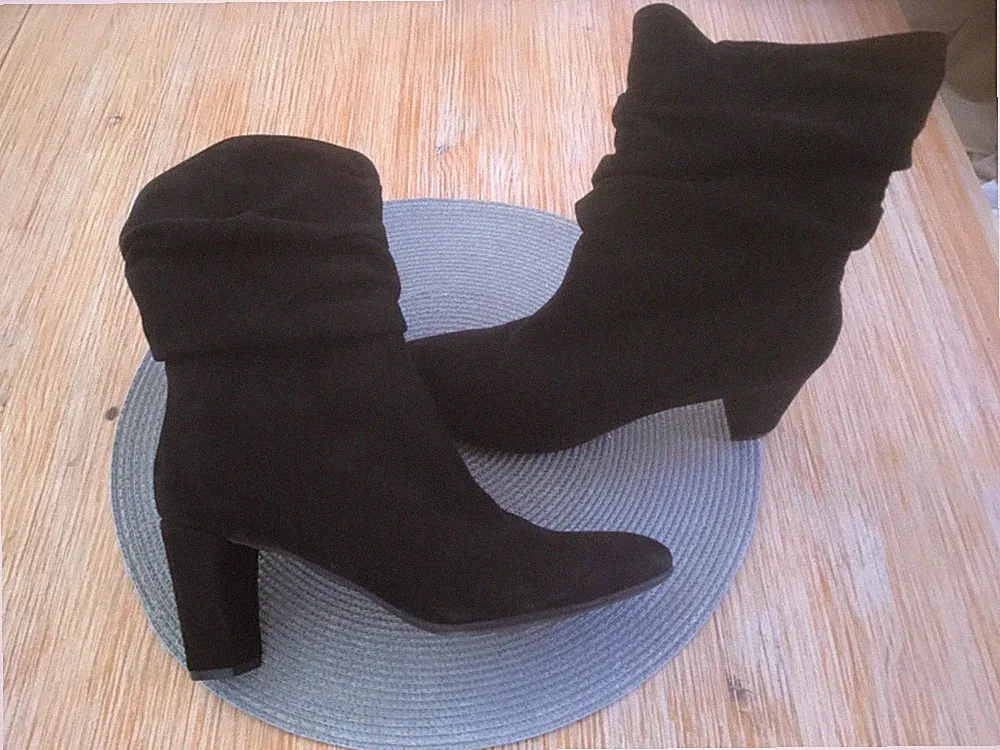 Schöne Boots Stiefeletten Di Nuovo Gr. 40 Wildleder schwarz Absatz 8 cm neu