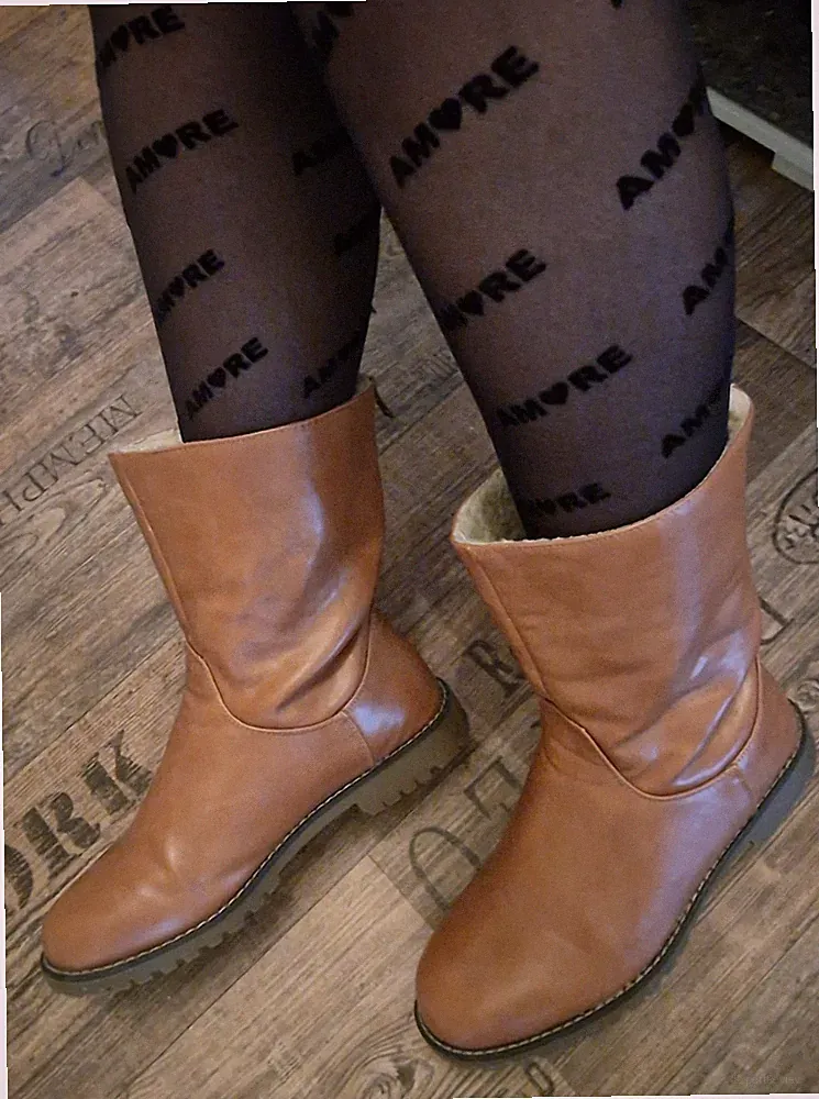 Schöne Warm Stiefeletten Gr.39 gefuttert mit Hinten Reißverschluss sehr gut