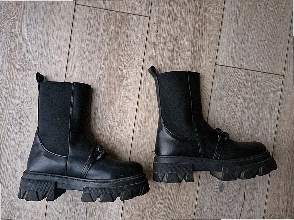 schwarze Kurzschaft Stiefel Catwalk Gr. 38 Top Zustand Stiefeletten Boots