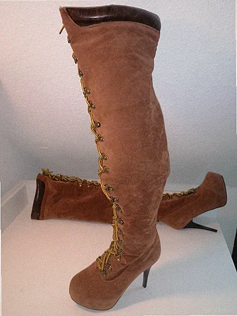 Sexy High Heel Plateou Overknee Stiefel BOOTS Neuwertig Große 38 Wildleder Look