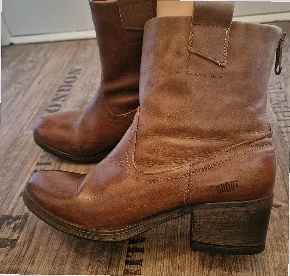 Shoot Stiefeletten Gr. 41 Echtes Leder Braun Bequem