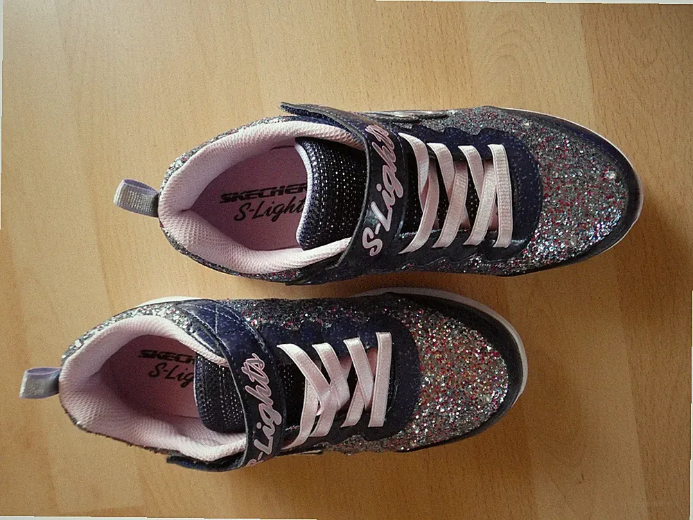 Sneaker, Turnschuhe, Gr. 37,5, blau-rosa, Glitzer, ausgefallen, edel, "Skechers"