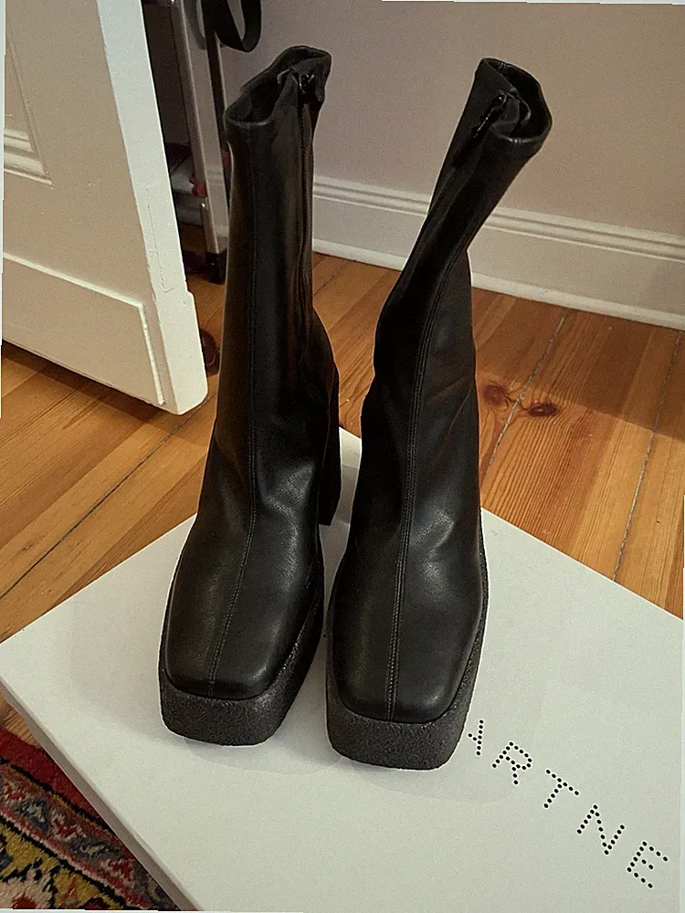 Stella McCartney EU 38 Skyla Stiefletten Plateau Stiefel Schwarz Vegan Damen