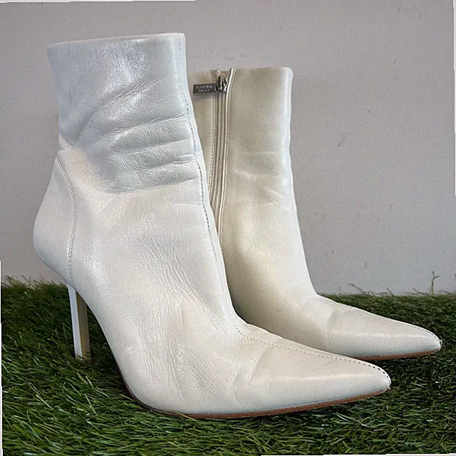 Steve Madden Stiefel mit Absatz Größe 4,5 Damen weiß Leder Iyanna Stiefeletten