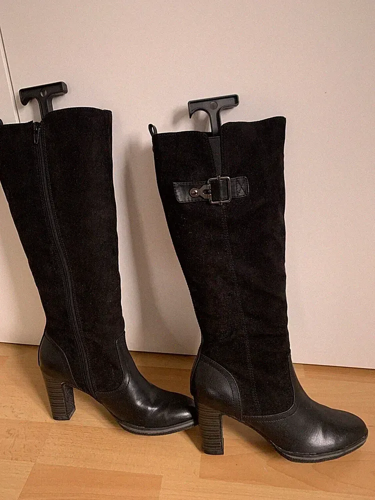 Stiefel S.Oliver 39, Leder schwarz, gefüttert, neuwertig