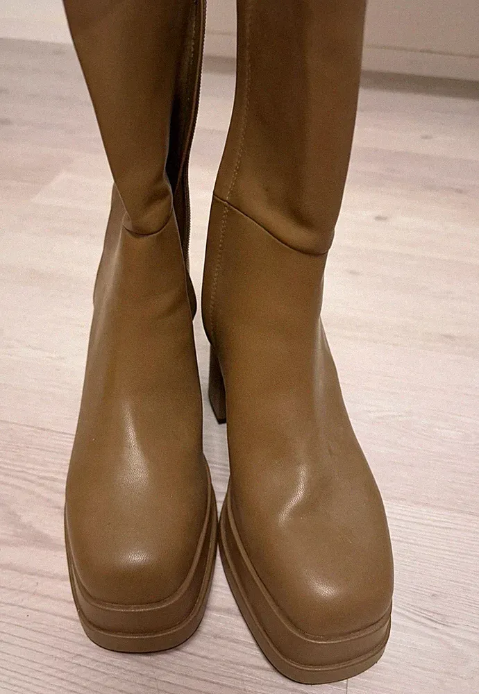 Stiefeletten Gr. 40