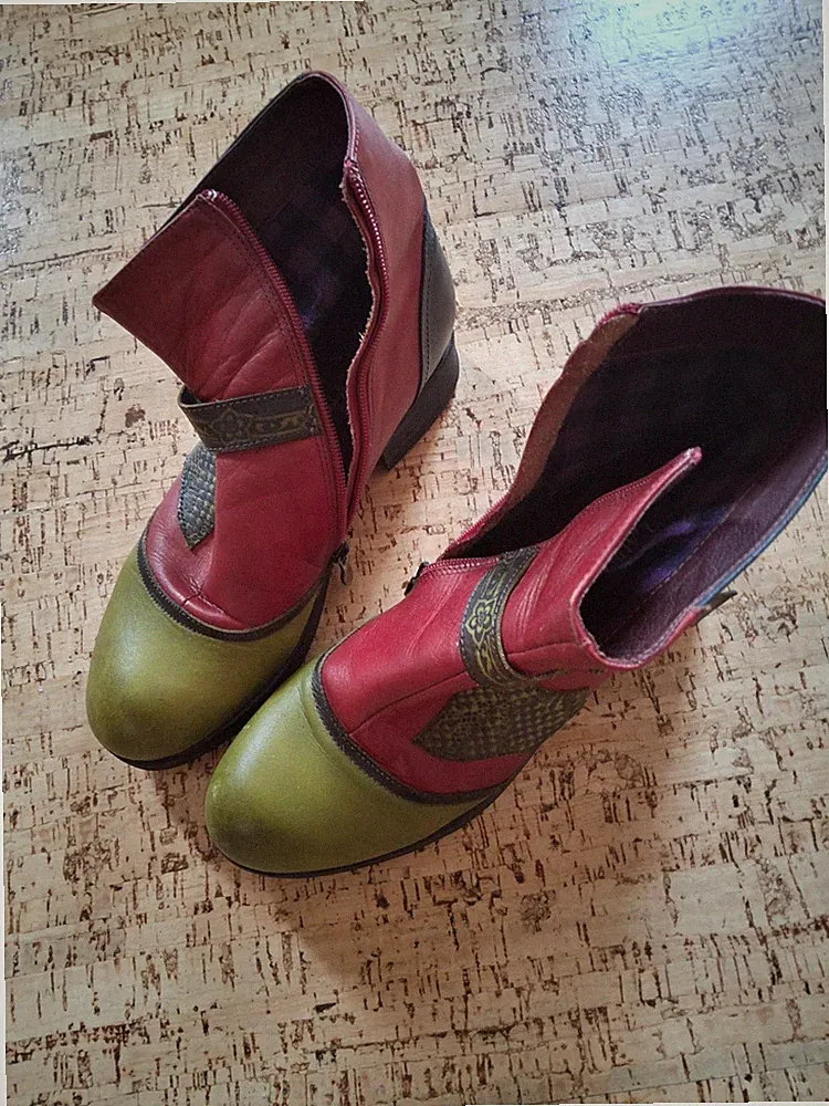 Stiefeletten Leder, Gr. 39, bunt, flach, mit Schnalle, Marke: Laura Vita