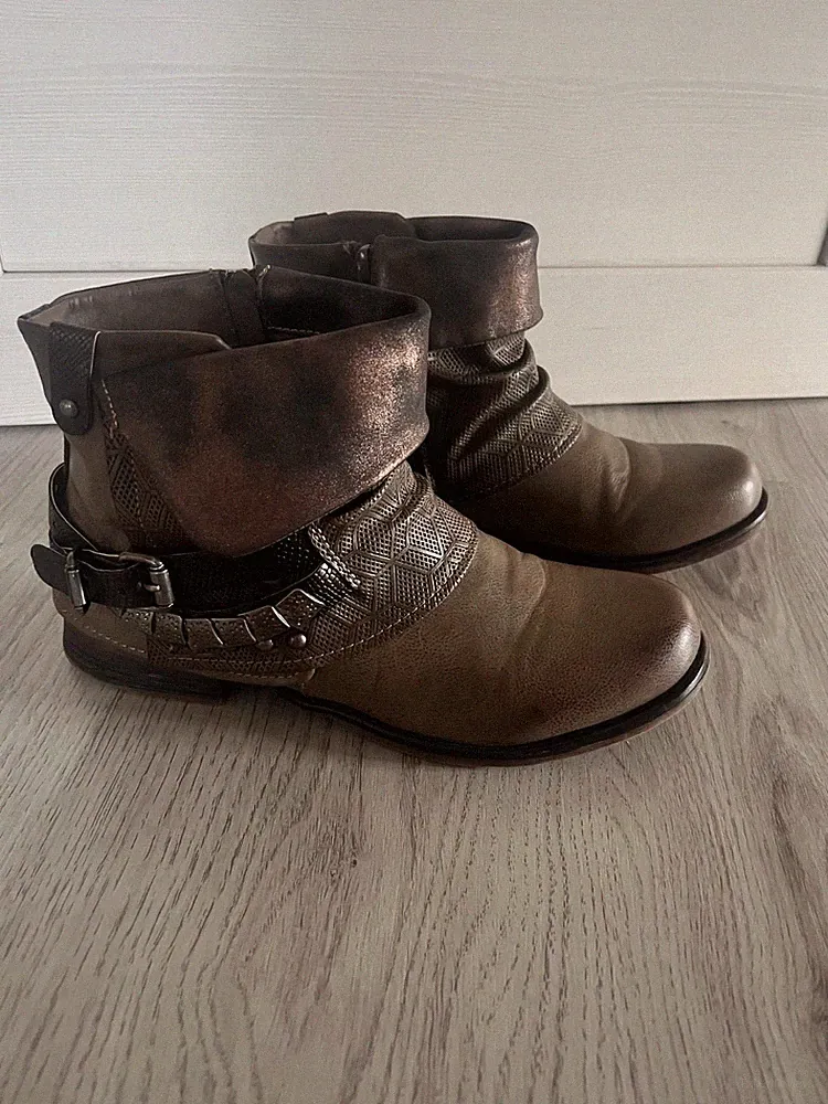 SUPER ME Stiefel Stiefelette Schuhe Boots zu Jeans Hosen Damen Khaki Gr. 38