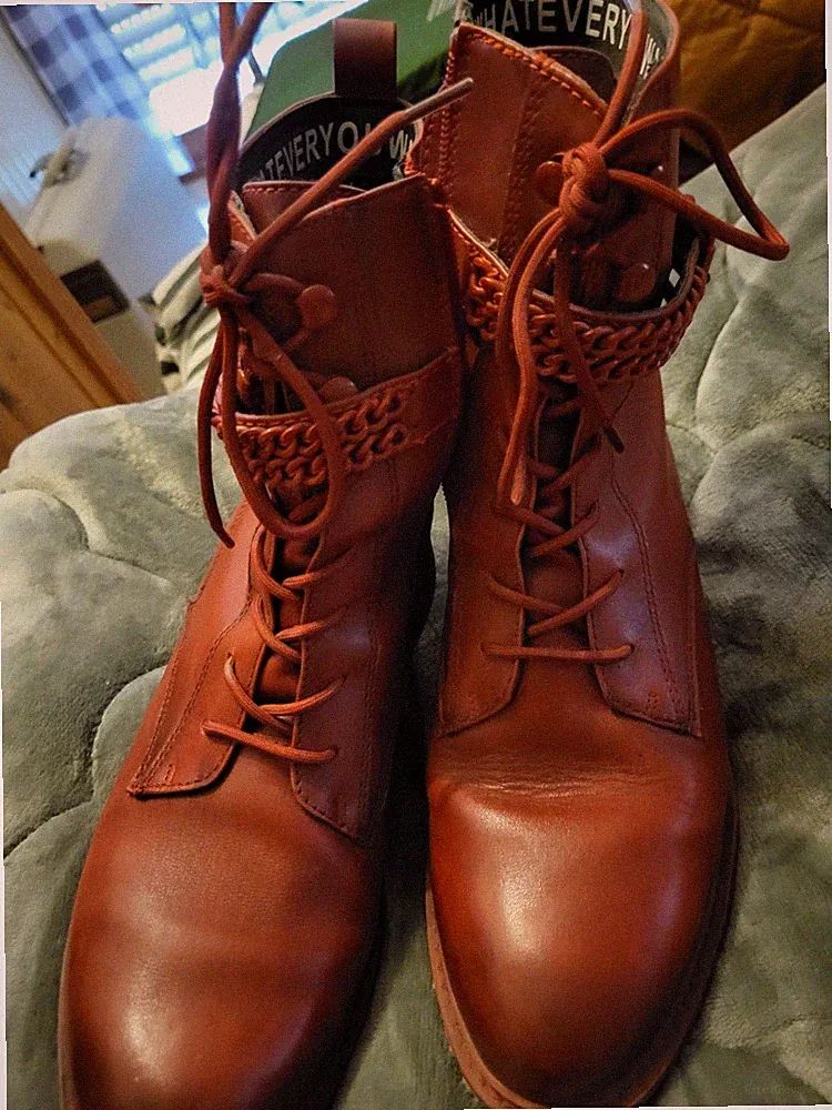 Tamaris Boots Größe 40, Rot, Wie Neu