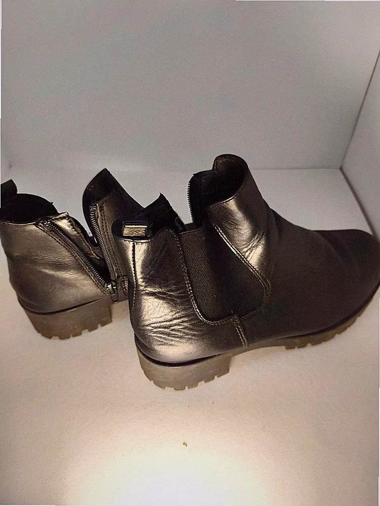 Tamaris Damen Chelsea Stiefeletten Leder schwarz Reißverschluss flach Gr. 39