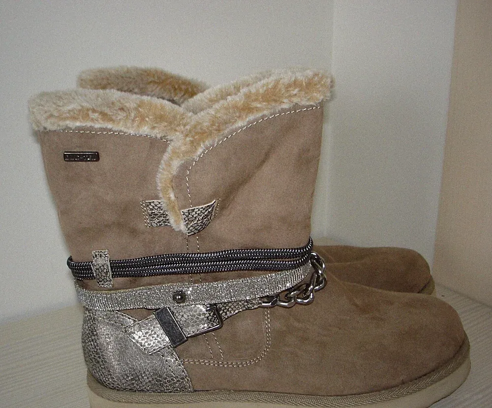 Tamaris Damen Kunst-Wildleder Kunstfell Beige Flach Stiefeletten Größe 9 / UK...