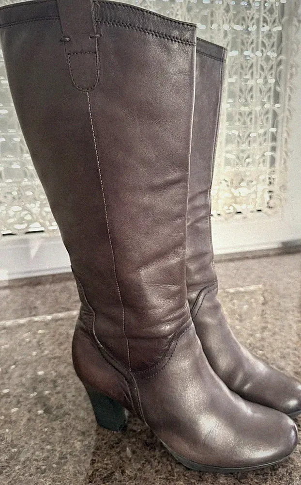 Tamaris Damen Lederstiefel Gr. 39 Braun Echtleder Blockabsatz Langschaft