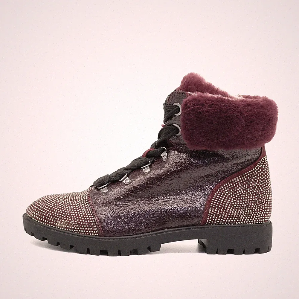 Wolle Glitzerstiefel