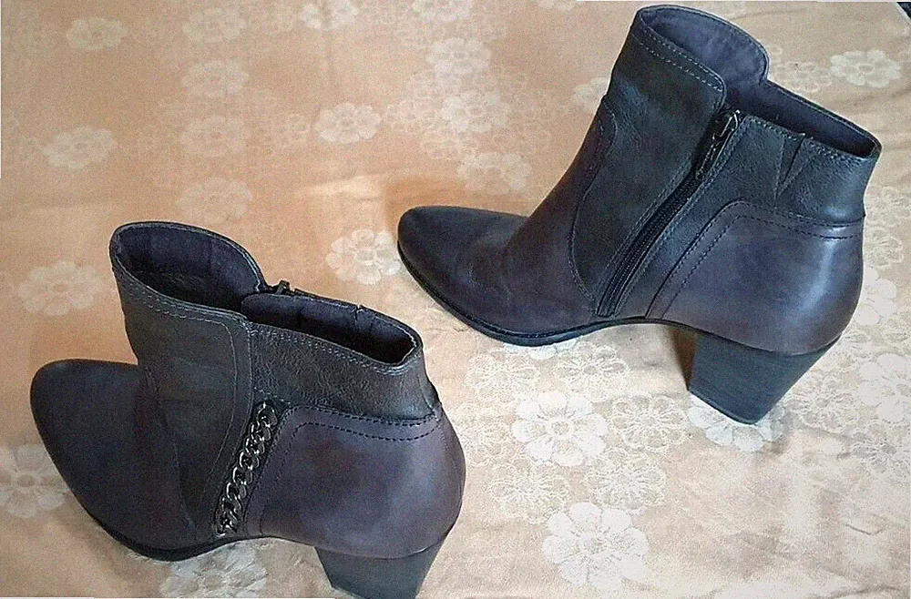 Tamaris Stiefel Damen Leder Absatz Grau Gr 40 trittsichere Sohle, mit Deko Kette