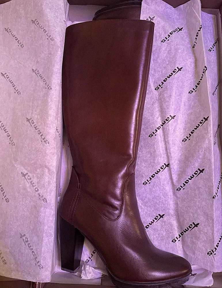 Tamaris Stiefel dunkelbraun Gr.40 NEU im Originalkarton