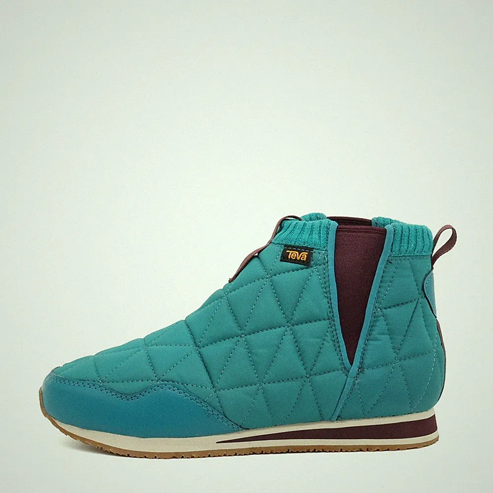 Teva Damen Quilted Slip-On Stiefeletten Türkis Textil Bequem Winterschuhe EU 38