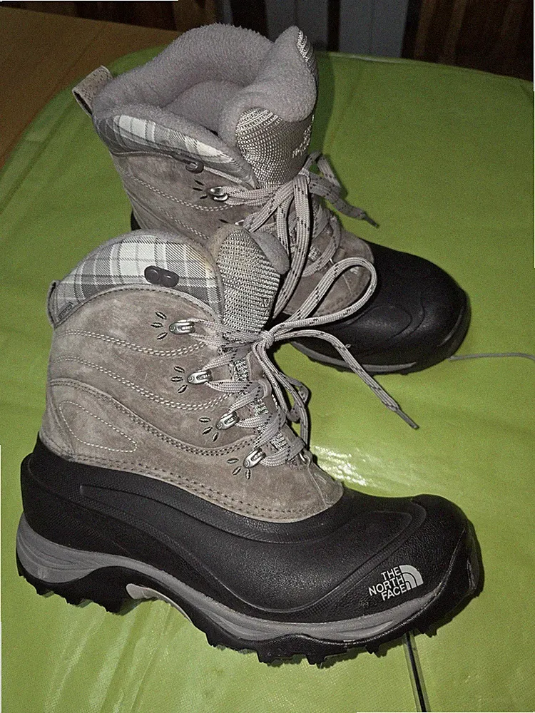 The North Face Gr.40 Damen Stiefel Winterstiefel Boots Chilkat Grau Schwarz