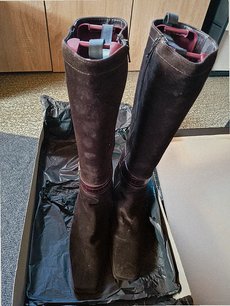 Theresia M. Wildleder Stiefel - braun- Größe 5 - ungetragen