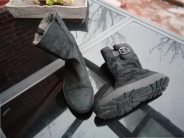 Think Stiefel Rauh Lederstiefel schwarz rutschsicher warm gefüttert wie neu 40