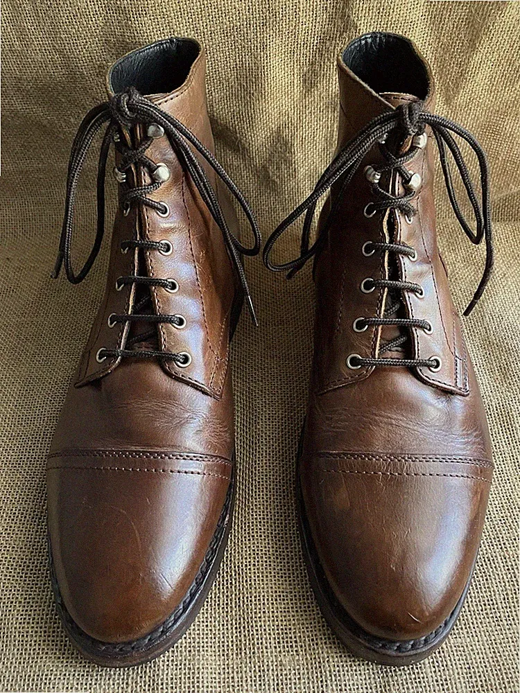 Thursday Everyday Herren Braun Leder Kappe Zehe Stiefel Größe UK 9,5 || US 10,5