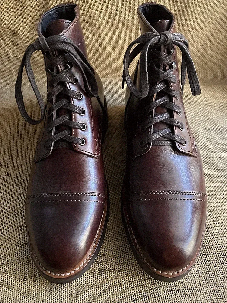 Thursday Everyday Herren Dunkelbraun Leder Kappe Zehe Stiefel Größe UK 6,5 ||...