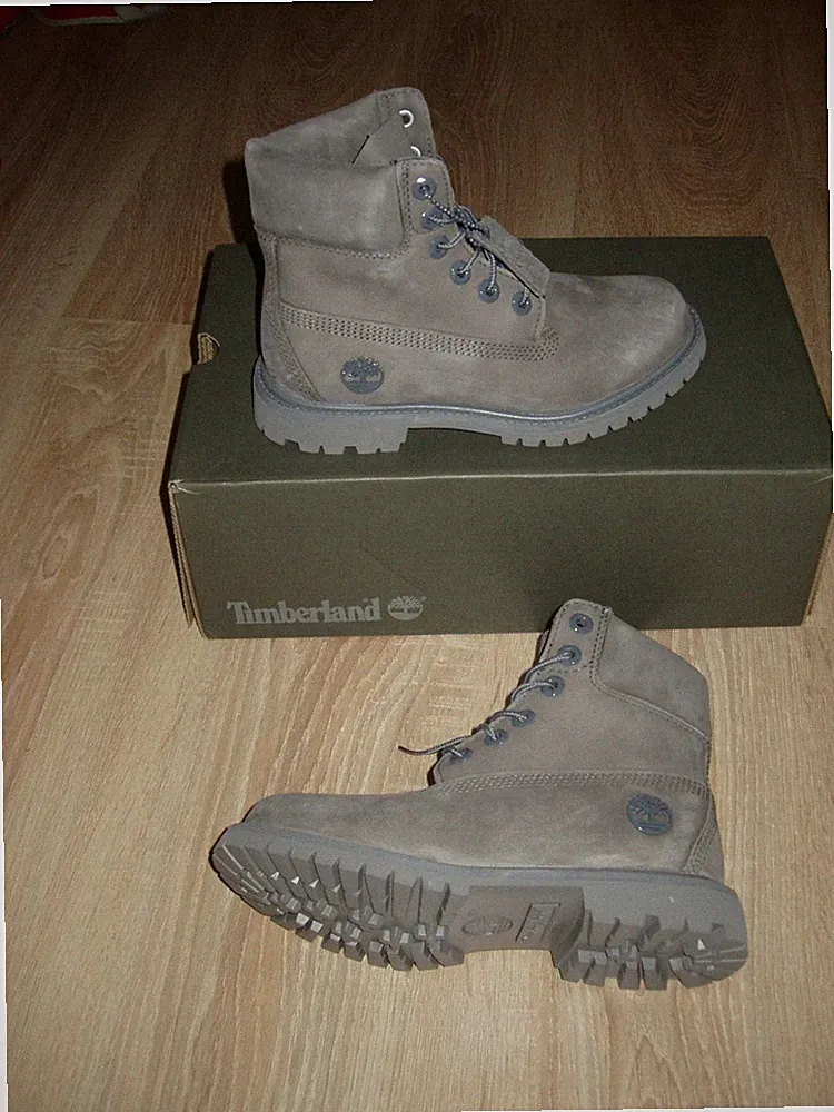 Timberland 6 In Premium Waterproof Boot Damen Grau Gr. 35,5 - NEU + OVP - TOP