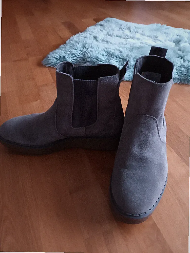 Timberland Boots, Grau, Leder, Gr. 39,5 Neuwertig
