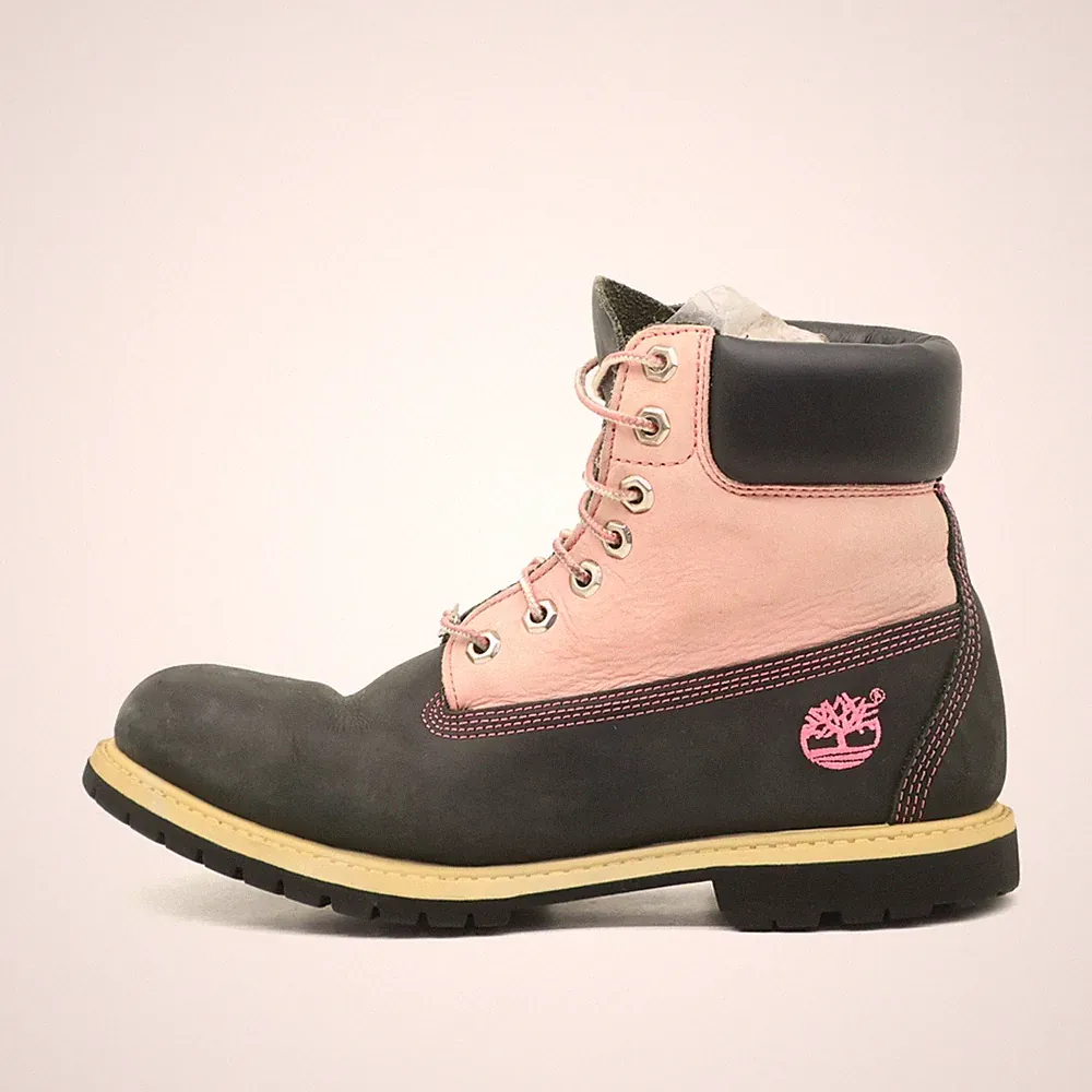 Timberland Damen 42386 Boots Rosa/Schwarz Nubukleder Waterproof Stiefel EU 41