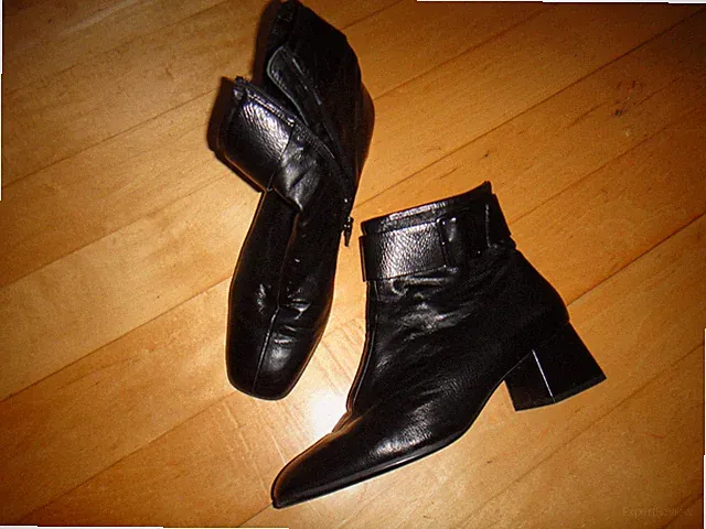 tolle bequeme Leder Stiefeletten Schwarz Gr. 8 (42) Absatz 5 cm Breit