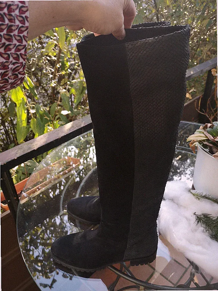 Tolle Julie Dee Damenstiefel aus Schwarzem Wildleder Overknee Gr. 39