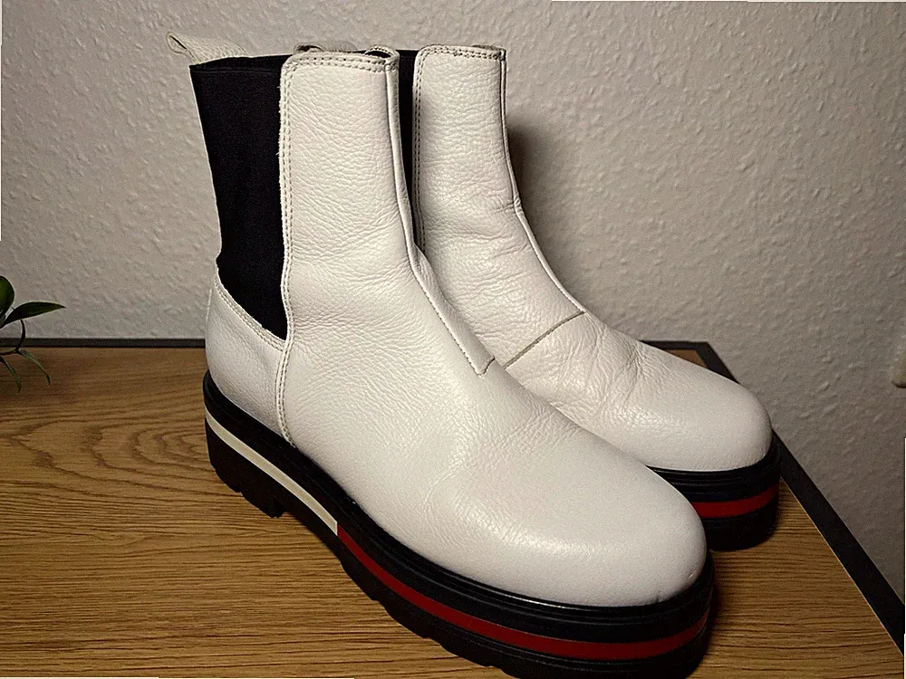 Tommy Hilfiger Damen Chelsea Boots Leder Weiß/Schwarz Profilsohle EU 40