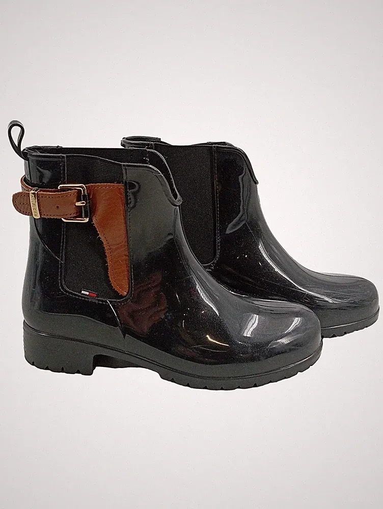 Tommy Hilfiger Damen Chelsea Gummistiefel Schwarz Gr. 38 Lack