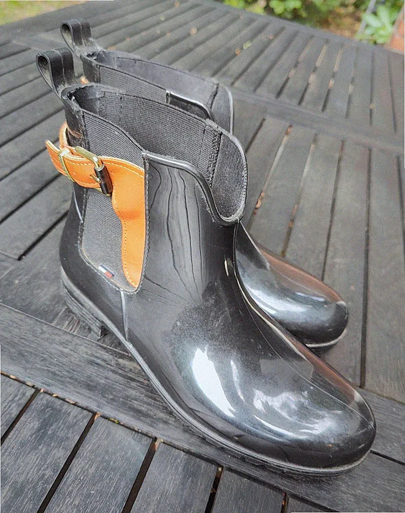 Tommy Hilfiger Damen Gummistiefel Chelsea Boots Gr. 40 schwarz