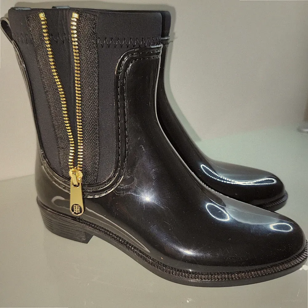 Tommy Hilfiger Gr.36 Damen Stiefeletten Gummistiefel Chelsea Boots Neuwertig 32