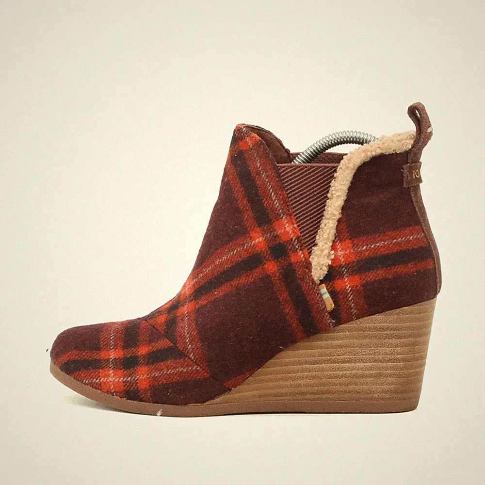 TOMS Damen 10015795 Stiefeletten braun rot Textil Keilabsatz Booties EU 37.5