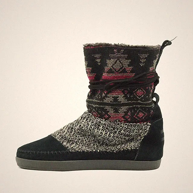 TOMS Damen Strick Stiefel Ethno Winter Winterboots schwarz, Muster Boots EU 40