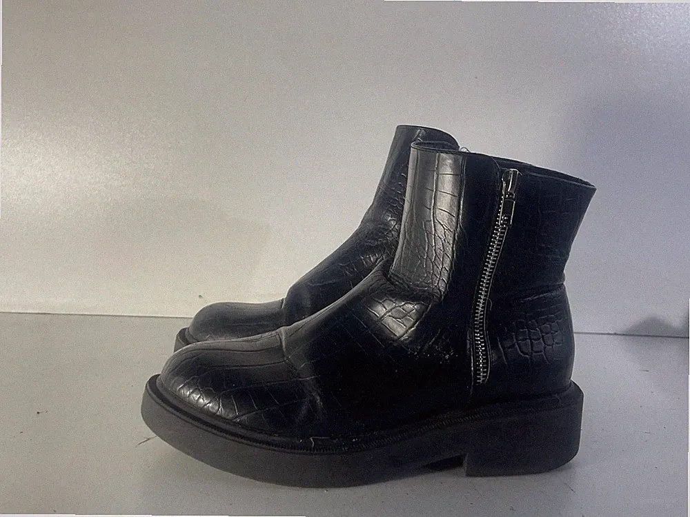 Topshop Damenschuhe Größe 6 (39) gebraucht schwarz Krokoleder Reißverschluss Stiefeletten-E64
