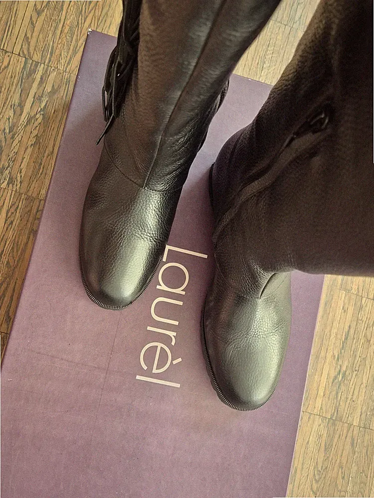Traumhafte edle Stiefel LAUREL Lammleder Lammfell Fransen Neupreis 499,90