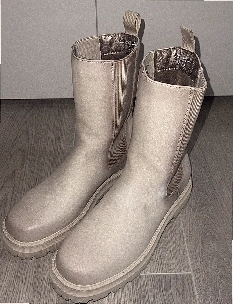 TT.BAGATT Chelsea Boots Damen Stiefelette Stiefel Schuhe Beige Gr 40