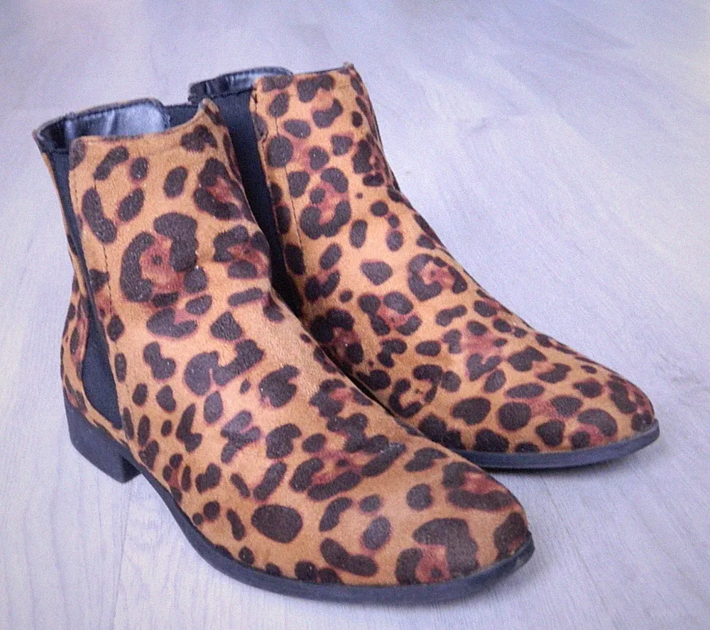 TU Damen Stiefeletten Chelsea Boots braun Leopard Wildleder Größe 4 / 37