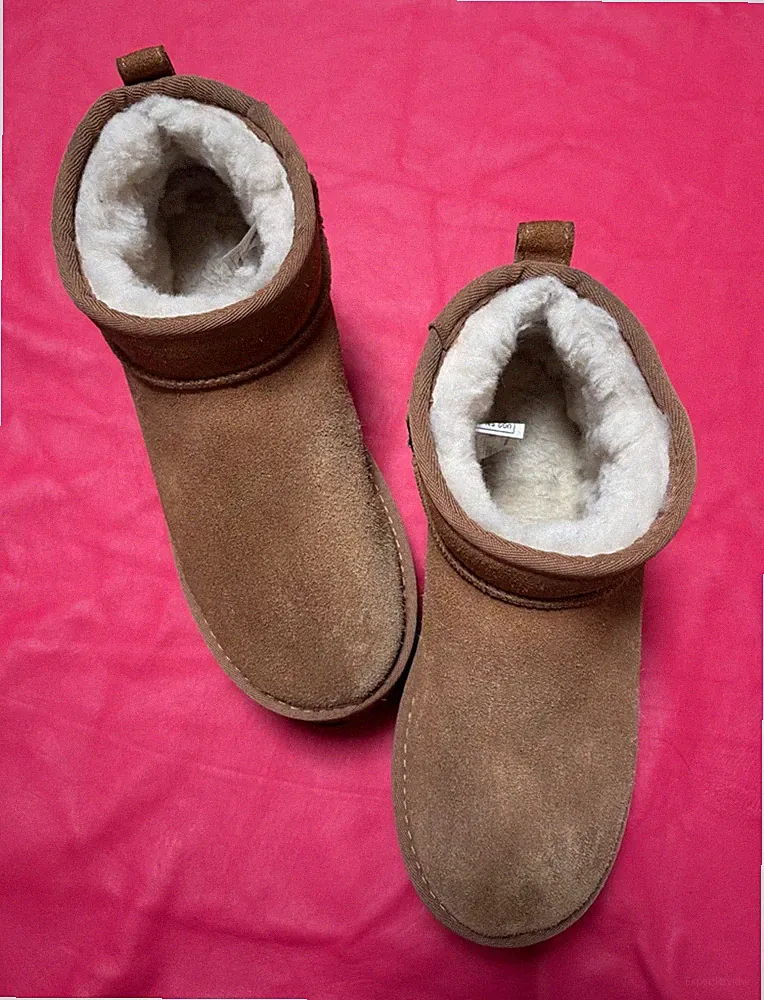 UGG 39/40