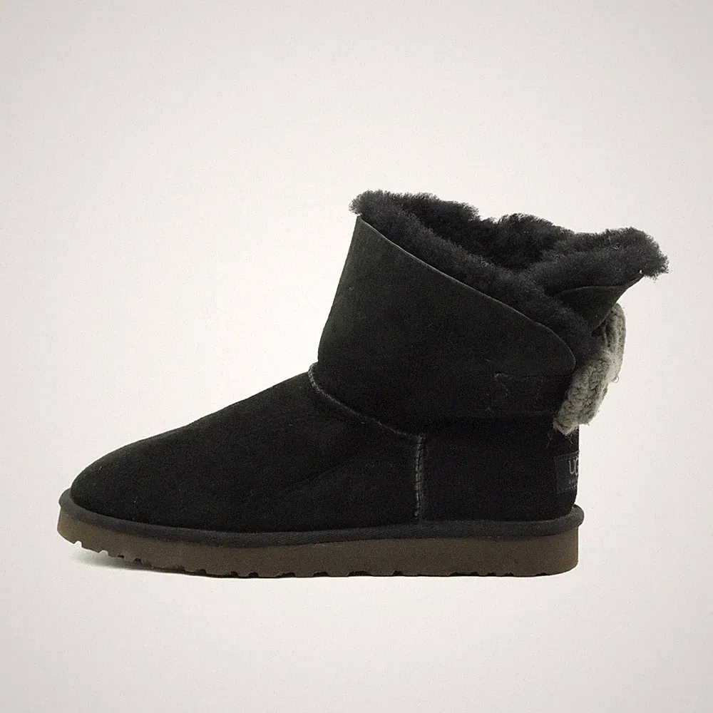 UGG Australia Damen Classic Kurz Stiefel SN 1007980 gestrickte Boots EU 39