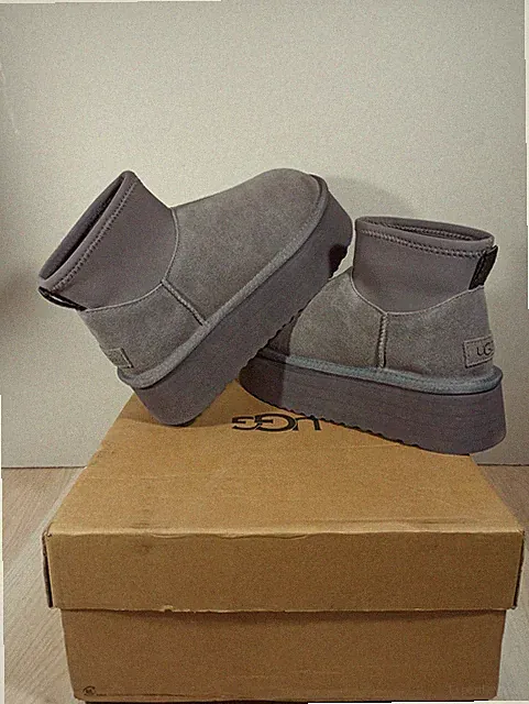 UGG Classic Mini Dipper GRAU Größe EU 39