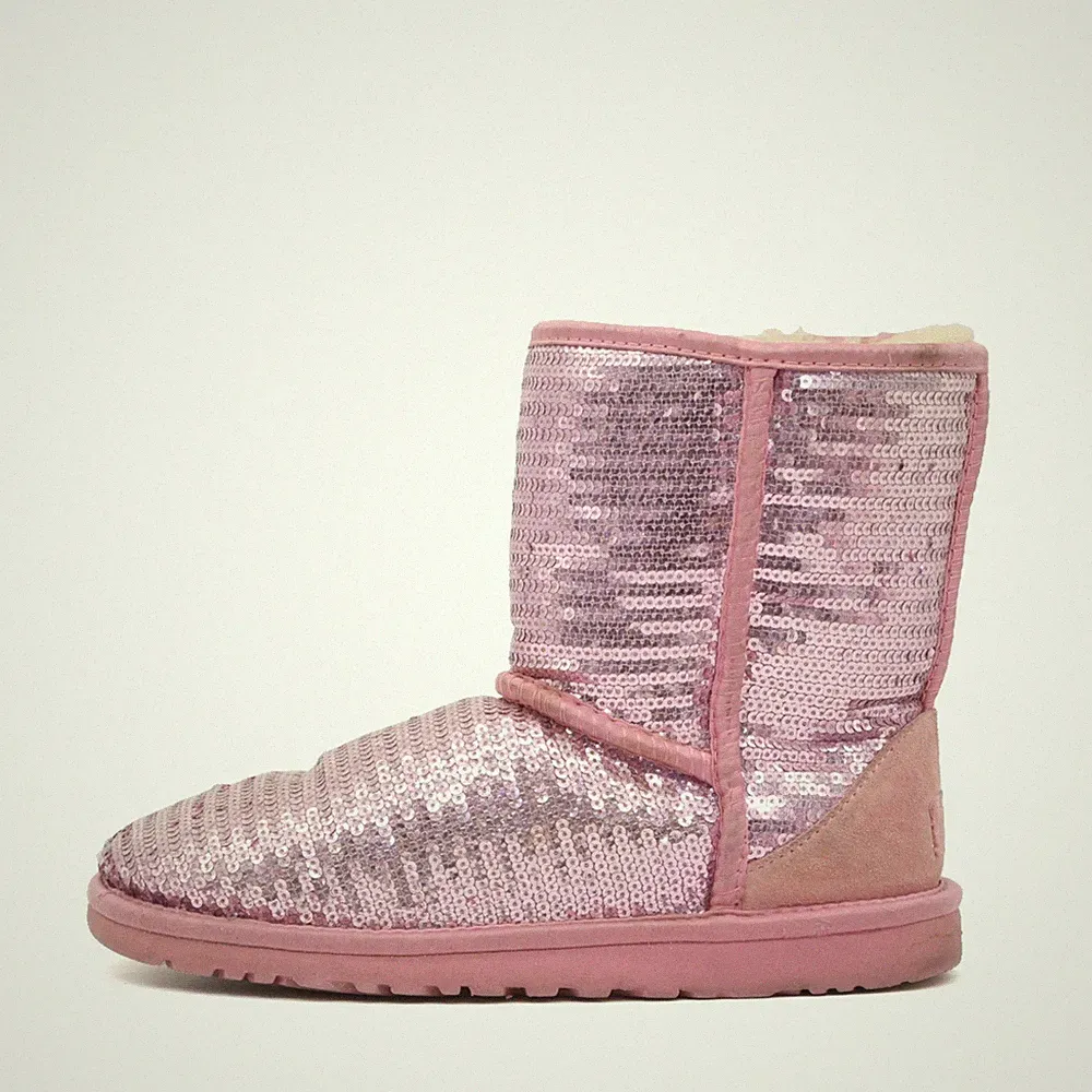 UGG Damen 1004885Y Stiefel rosa Textil Mittel Gefüttert Klassik EU 35