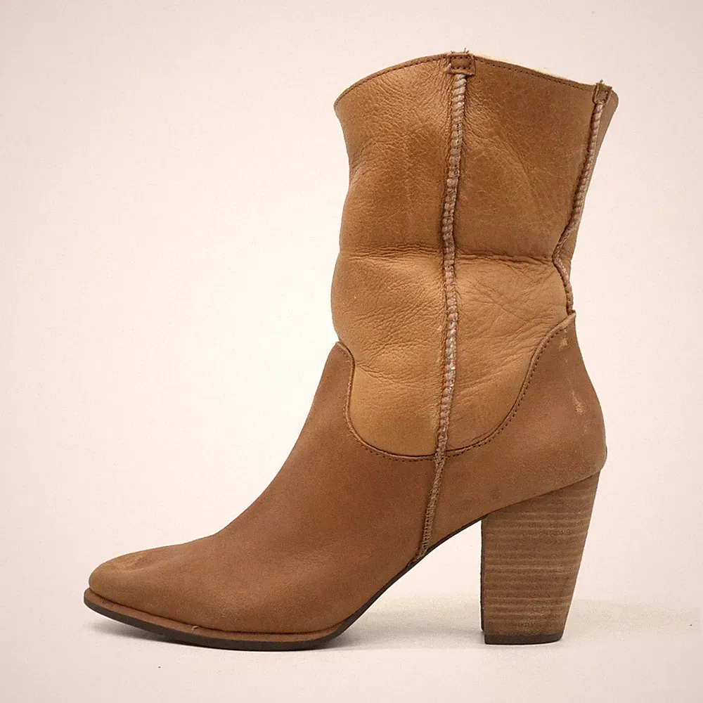 UGG Damen 1008764 Stiefel Cognac Echtleder Lammfellfutter Stiefeletten EU 41