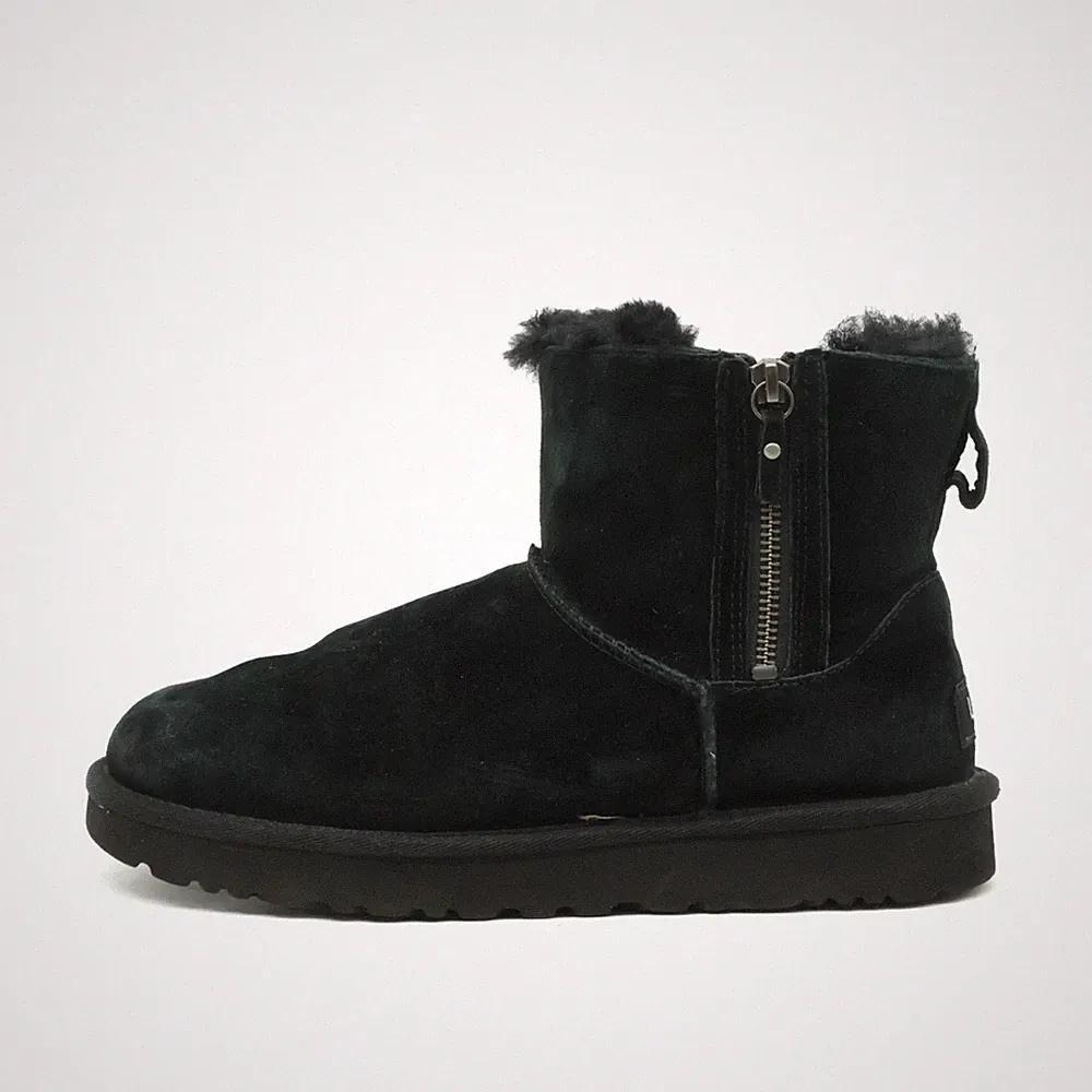 UGG Damen Classic Boot Stiefeletten Schwarz Wildleder Gefüttert Stiefel EU 39