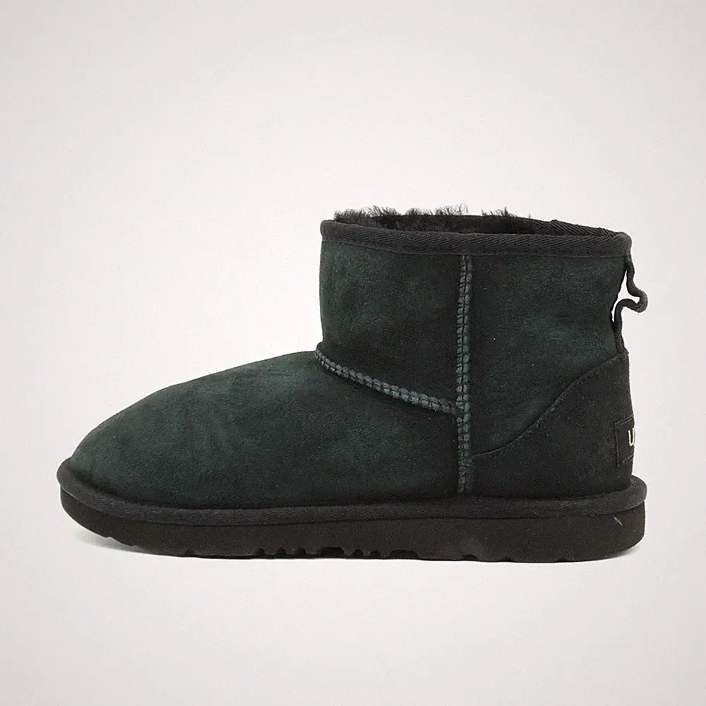 UGG Damen Classic Mini II Boots schwarz Wildleder Kurzschaft Stiefeletten EU 36