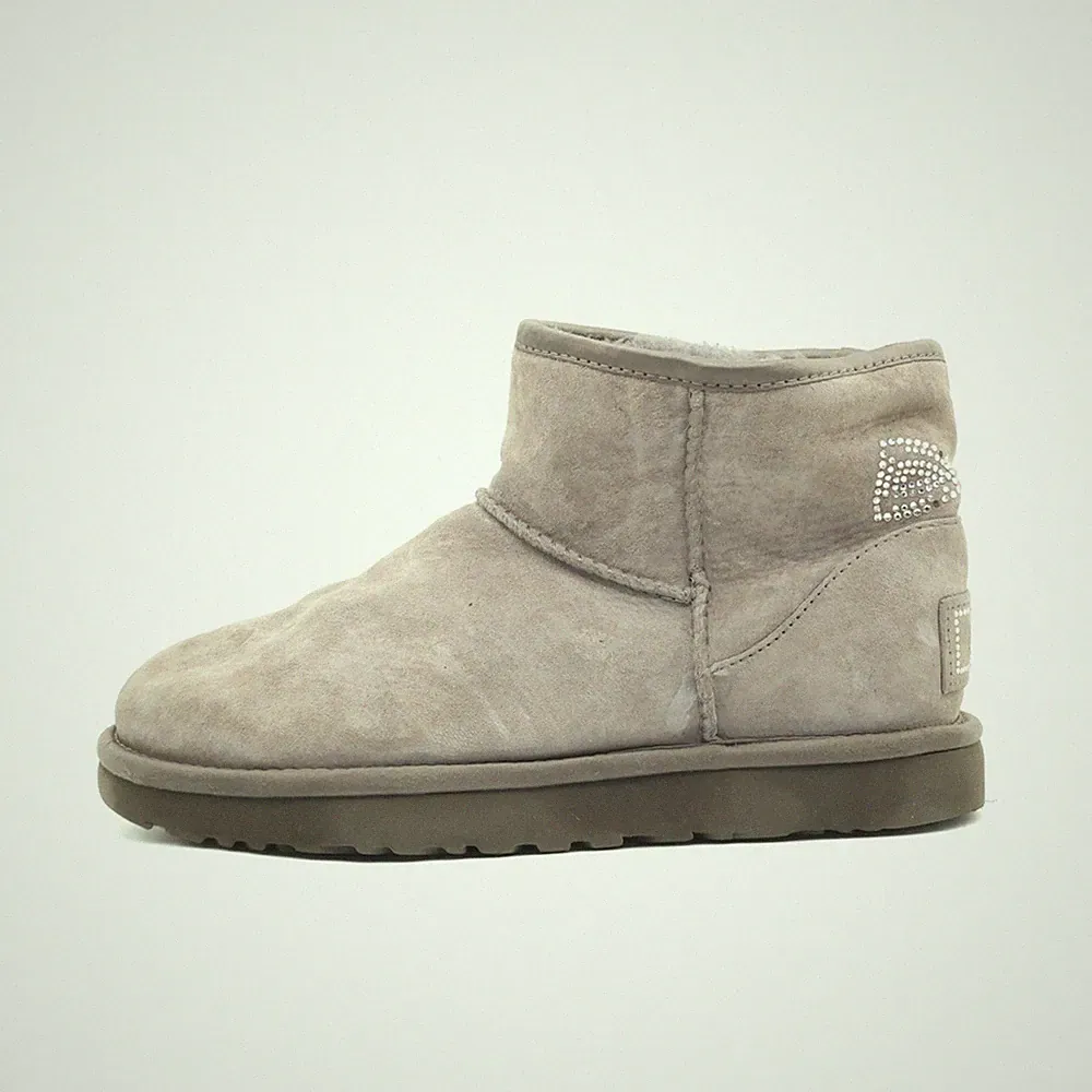 UGG Damen Classic Mini Winterstiefel Grau Wildleder Akzent Stiefelette EU 37