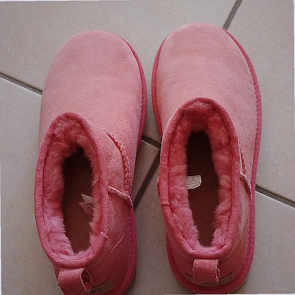 UGG Damen Stiefeletten Wildleder rosa Lammfell gefüttert Slip-On EU 39