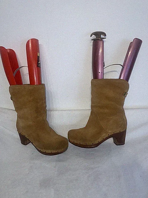 UGG Lynnea hellbraune halbhohe Damenstiefel aus Kalbsleder mit Kunstfell UK 4,5/5 Ref B14